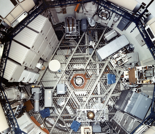 Skylab Orbital Workshop From Above (NASA Archive, 05172)_8430282714_o