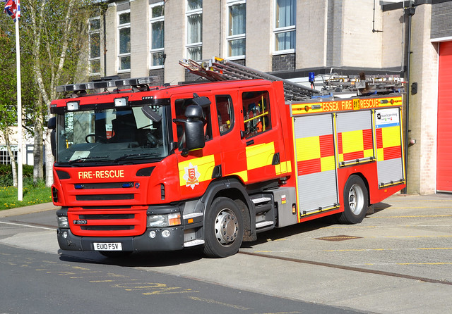 Essex Fire & Rescue - Scania P280 CP31 - JDC - EU10 FSV - WrL
