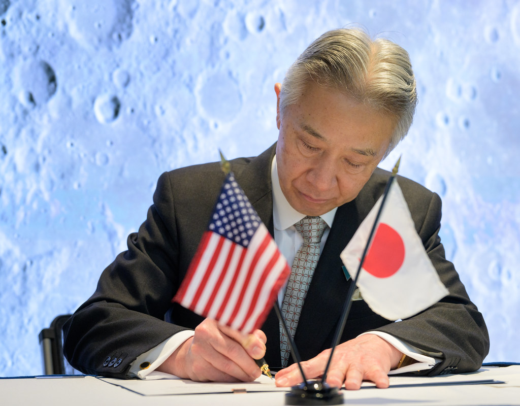 NASA, Japan Sign Agreement for Artemis Pressurized Rover (… | Flickr