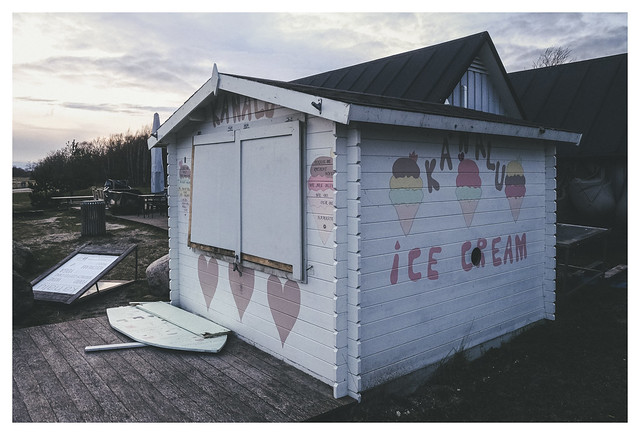 Ice cream shop out of season