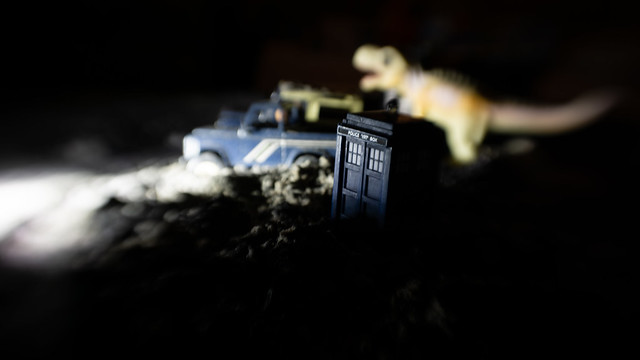 TARDIS in T Rex Chase scene