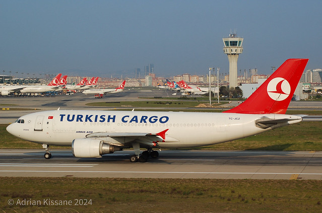TURKISH CARGO A310 TC-JCZ