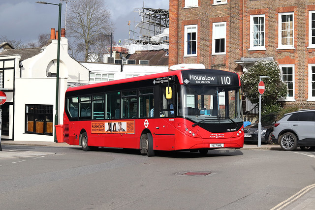 Route 110, London United, DLE30046, YX17NHL