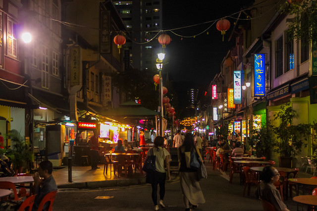 Auf dem Chinatown Night Market in Singapur