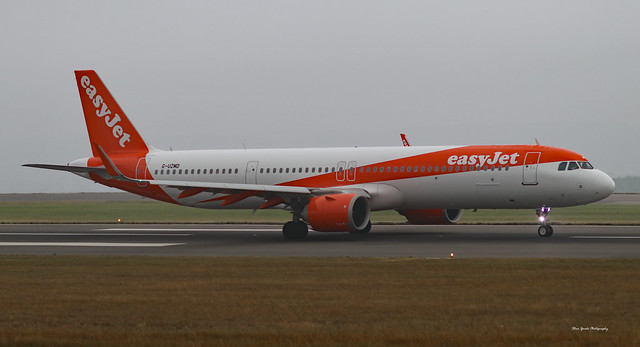 G-UZMD easyJet Airbus A321-251NX Bristol Airport 03.09.2022