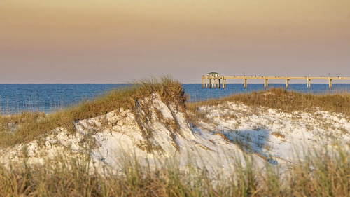 Some catching the sunrise from the pier - 2024-04-06_17 by Paul's creative works, sonya7riii tamron70180mmf28fe