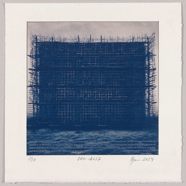 Originality of the avant-garde – Grid #A017