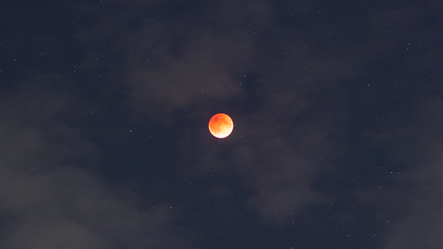 The Super Moon Lunar Eclipse of September 27 2015