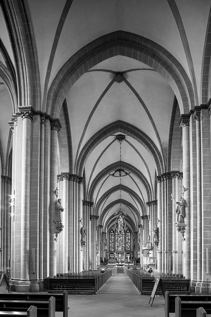 Paderborn Cathedral - The Nave - Looking East