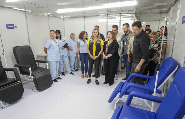 13/04/2024 - Tenda de acolhimento para pacientes com dengue é inaugurada no Paranoá