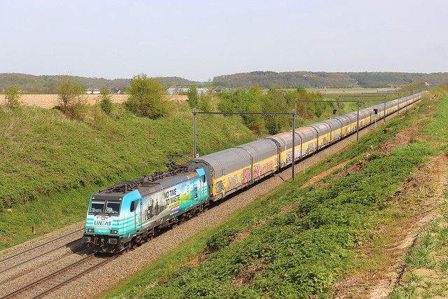 LNS 186 454 (No time to waste) met ARS Altmann-trein bij Berneau. 13 April 2024