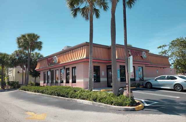 Wendy's at 701 West Boynton Beach Blvd | Boynton Beach, FL