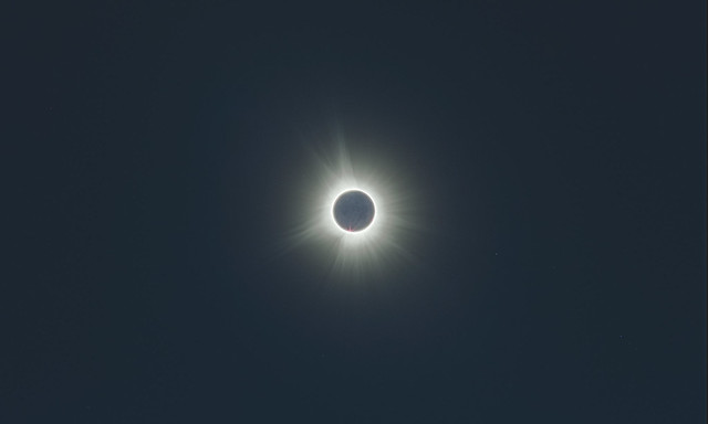 200mm hdr eclipse