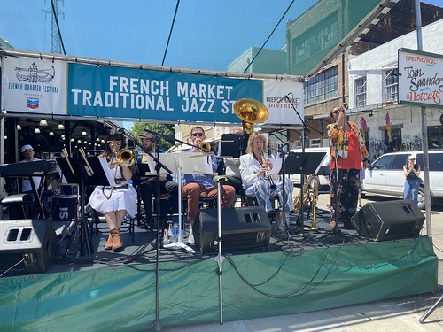 Tom Saunders & the Hotcats at French Quarter Fest 2024. Photo by Carrie Booher.