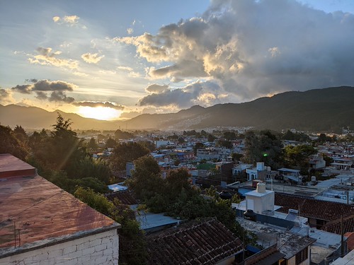 SanCristobalSunsetVista by Zane Selvans, Sunset view over San Cristóbal de las Casas, Chiapasmexico chiapas sunset