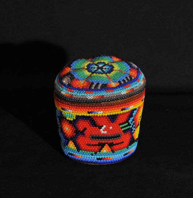 Mexico Huichol Chaquira Beadwork Peyote Box Crafts