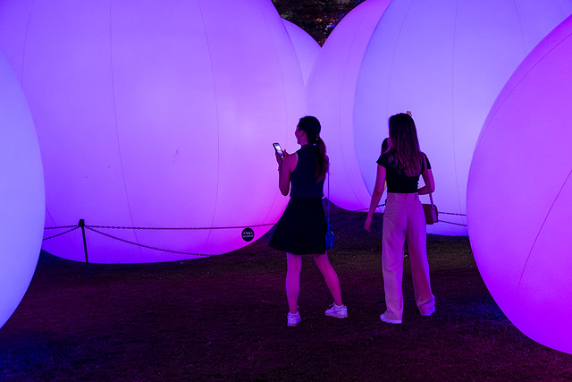 teamLab Continuous: Multimedia Installation (Hong Kong)