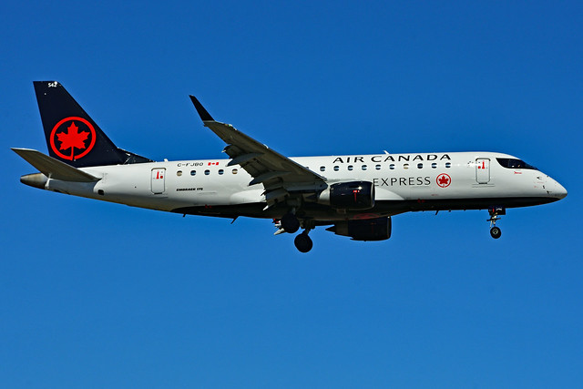 C-FJBO (Air Canada EXPRESS - JAZZ)