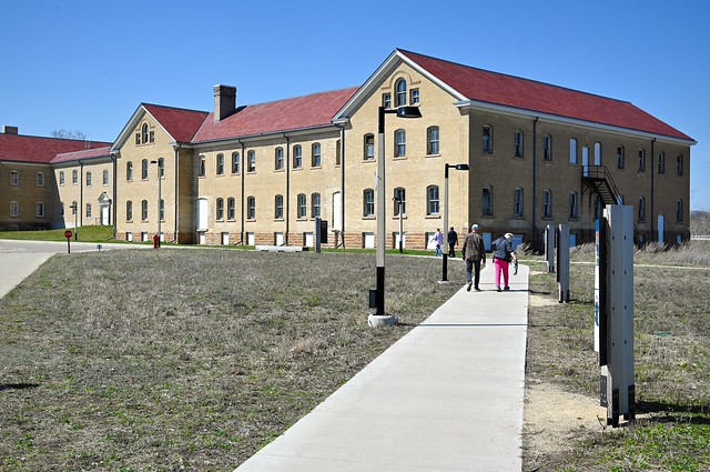 Fort Snelling - Plank Museum & Visitor Center