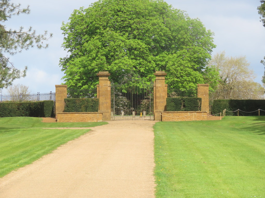 Estate gate at Upton House and Gardens