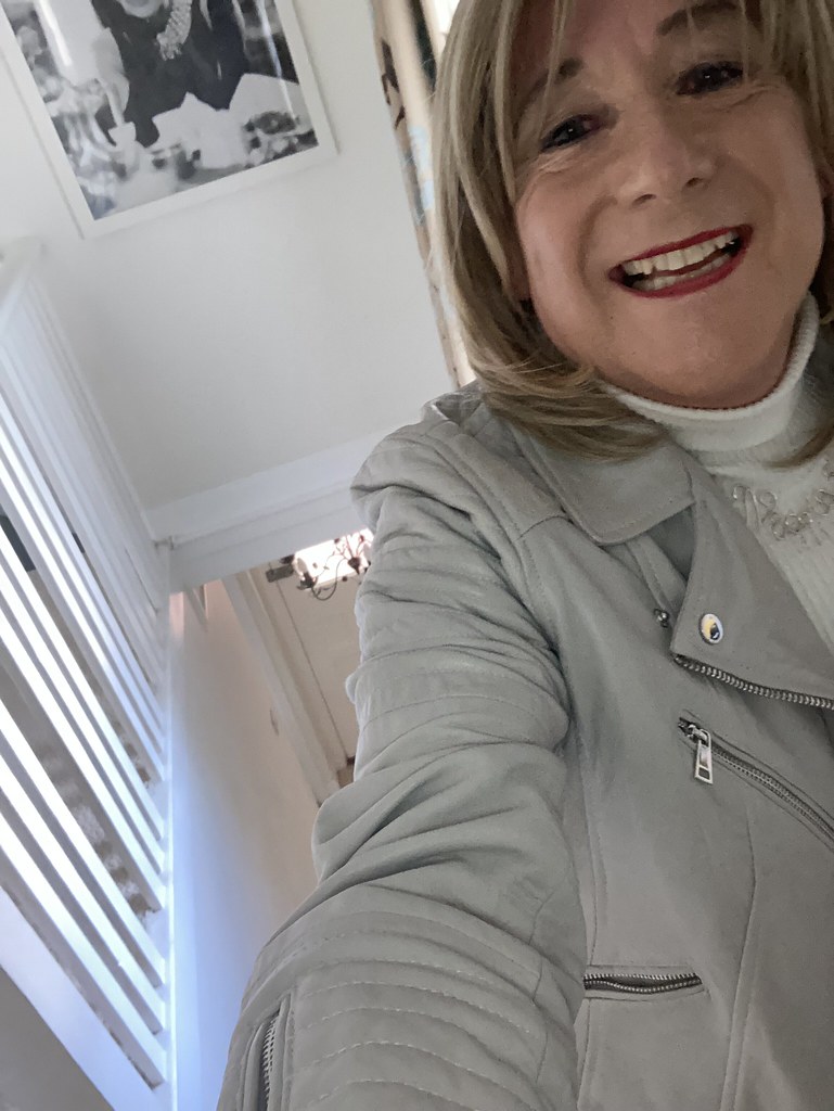 so happy with my new grey leather jacket