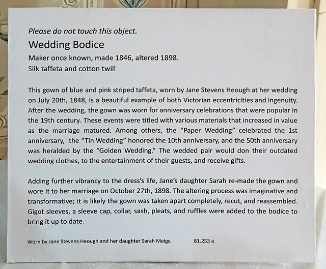1846 Wedding Bodice display