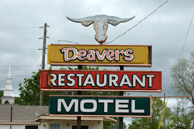 Deaver's Motel Grove Hill AL