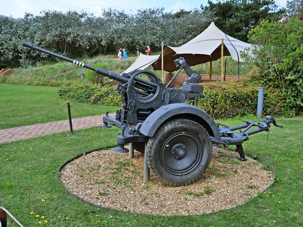 20mm FLAK 38 Anti Aircraft Gun