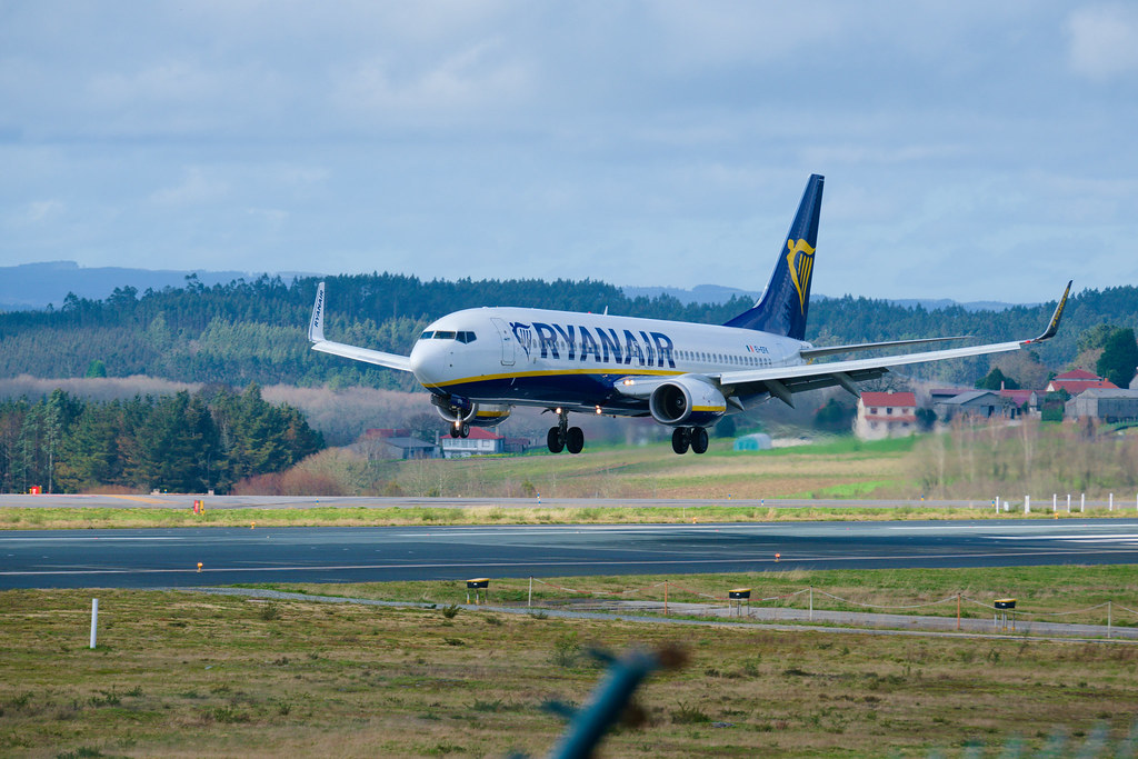 Ryanair Landing