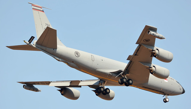 752 Boeing KC-135R Stratotanker RSAF