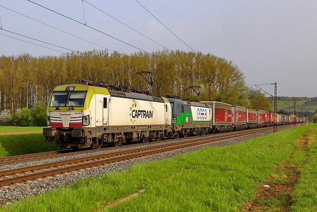 193 961 ELL-CTD Captrain Deutschland & 193 225 ELL-ecco rail vermietet an TXL @ Retzbach (2024-04-09)4