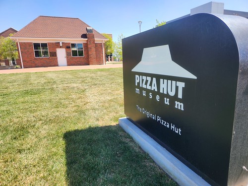 World's first Pizza Hut 