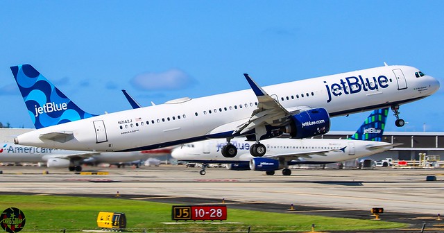 Jetblue Airways / Airbus A321-271'NX' / N2142J