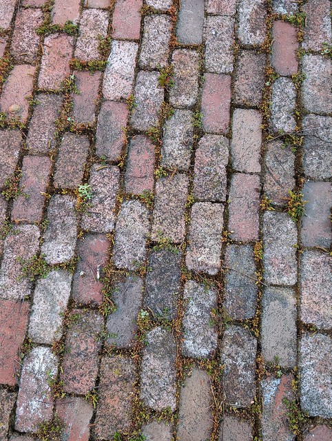 Ground bricks