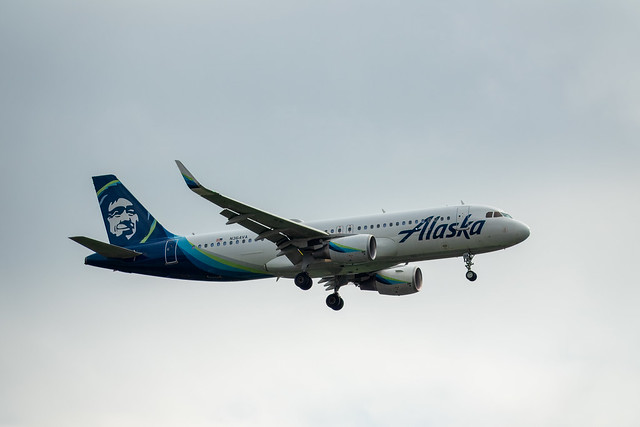 Alaska Airlines Airbus A320-214(N364VA)