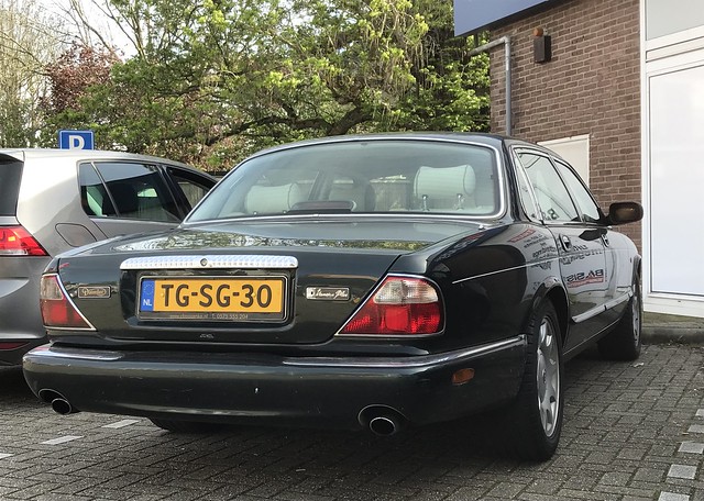 1998 Daimler Eight 4.0