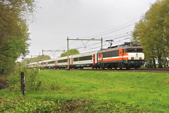 RXP 9901 met KPN gezelschapstrein naar Hamburg bij Stroe. 16 April 2024
