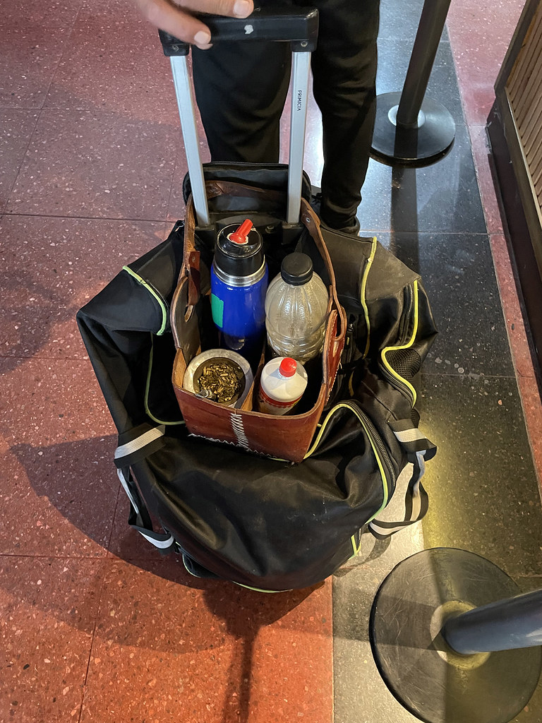Mate set for the airplane