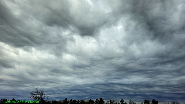 April 16 2024 Undulatus Asperatus clouds. Crivitz, Wisconsin
