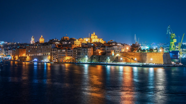 Valletta   |   Senglea View at Blue Hour