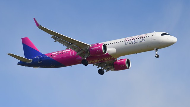 HA-LGI Airbus A321-271NX Wizz Air