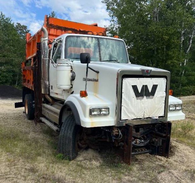 Town of Mexico, ME 2009 Western Star 4900FA dump-plow_2