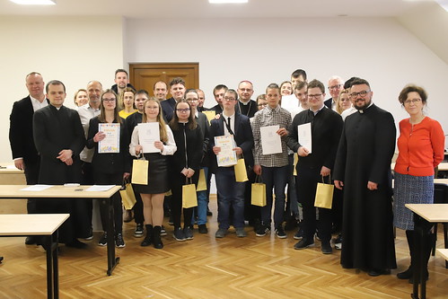 Diecezjalny etap konkursu biblijnego dla szkół specjalnych w Kurii 18.04.2024 r.
