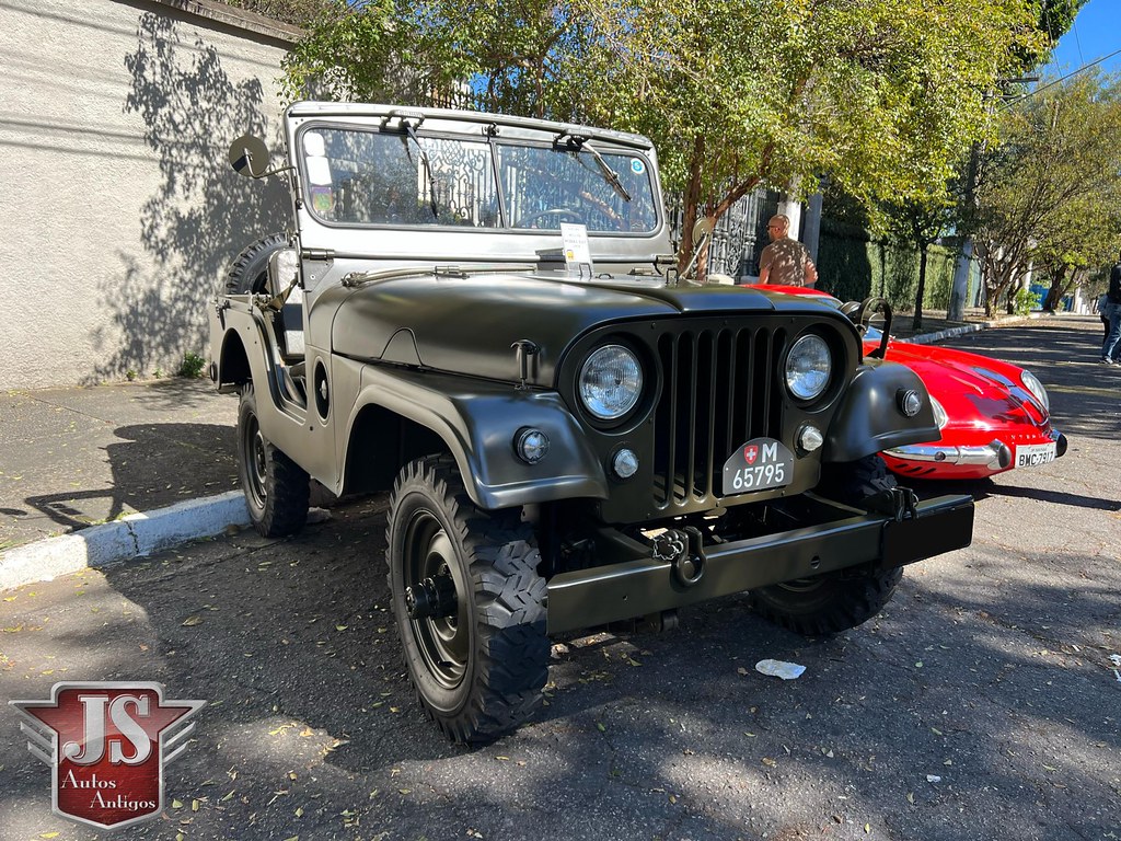 Willys_Jeep_1958_(1)