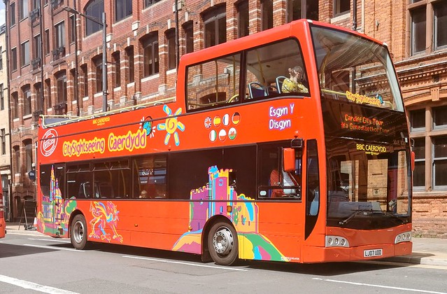 City Sightseeing Cardiff VLE 620 is heading along Westgate Street while on the Cardiff City Tour. - LJ07 UDD - 19th May 2022