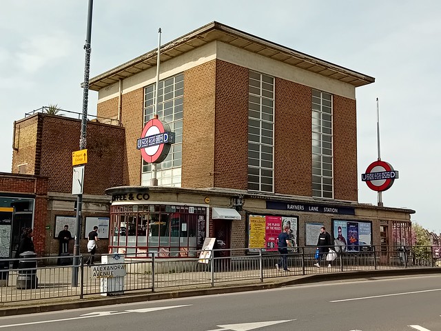 Rayners Lane Underground Station (Metropolitan and Piccadilly Lines)