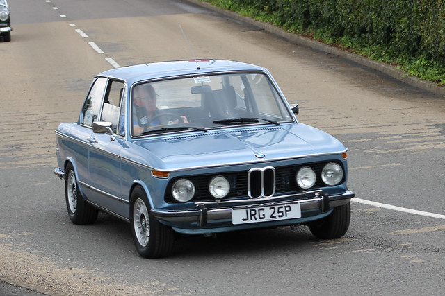 070 BMW 2002 (1975) JRG 25 P