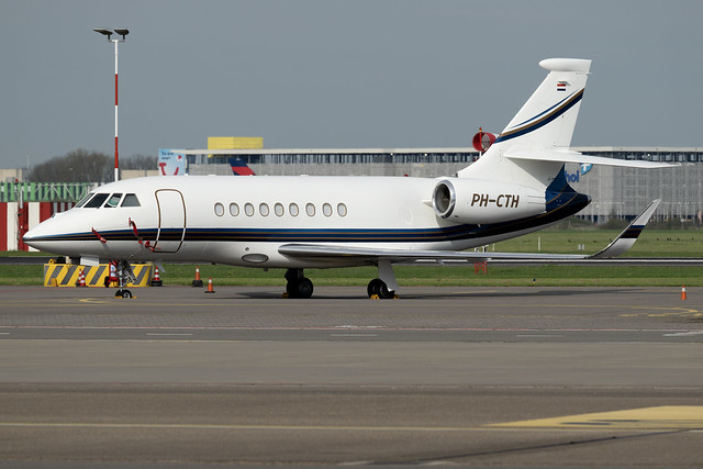 PH-CTH Facon 2000EX cn 194 Flying Service 240406 Schiphol-Oost 1001