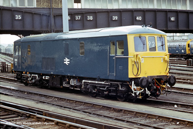 26/04/1982 - Clapham Junction, London.