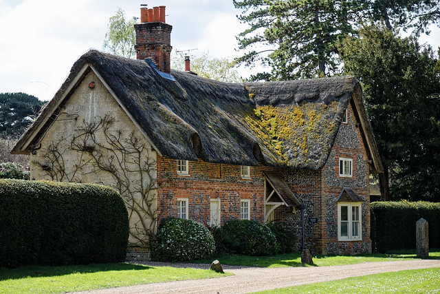 Hampden Cottage Manor Lodge Pyrton Oxfordshire England 01